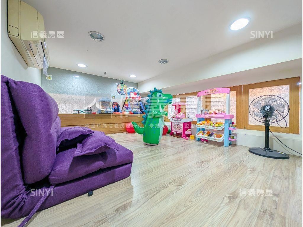 副都心最高峰高樓朝南房屋室內格局與周邊環境