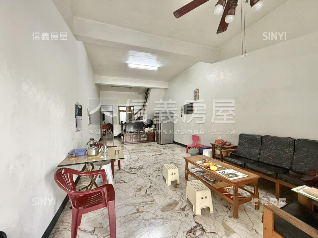 近三村國小美店住稀有釋出房屋室內格局與周邊環境