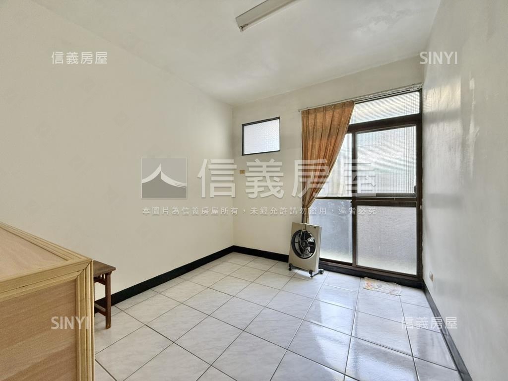 近三村國小美店住稀有釋出房屋室內格局與周邊環境