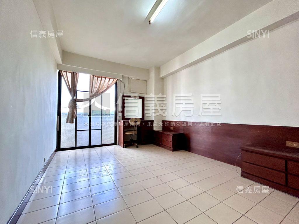 文山特區，寬敞大三房房屋室內格局與周邊環境