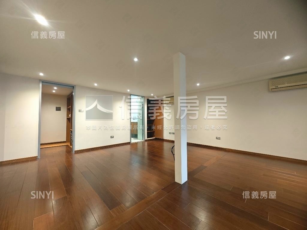 信義計畫挑高時代房屋室內格局與周邊環境