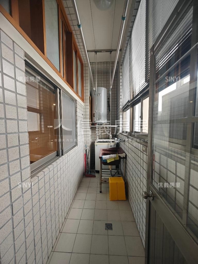 信義計畫挑高時代房屋室內格局與周邊環境