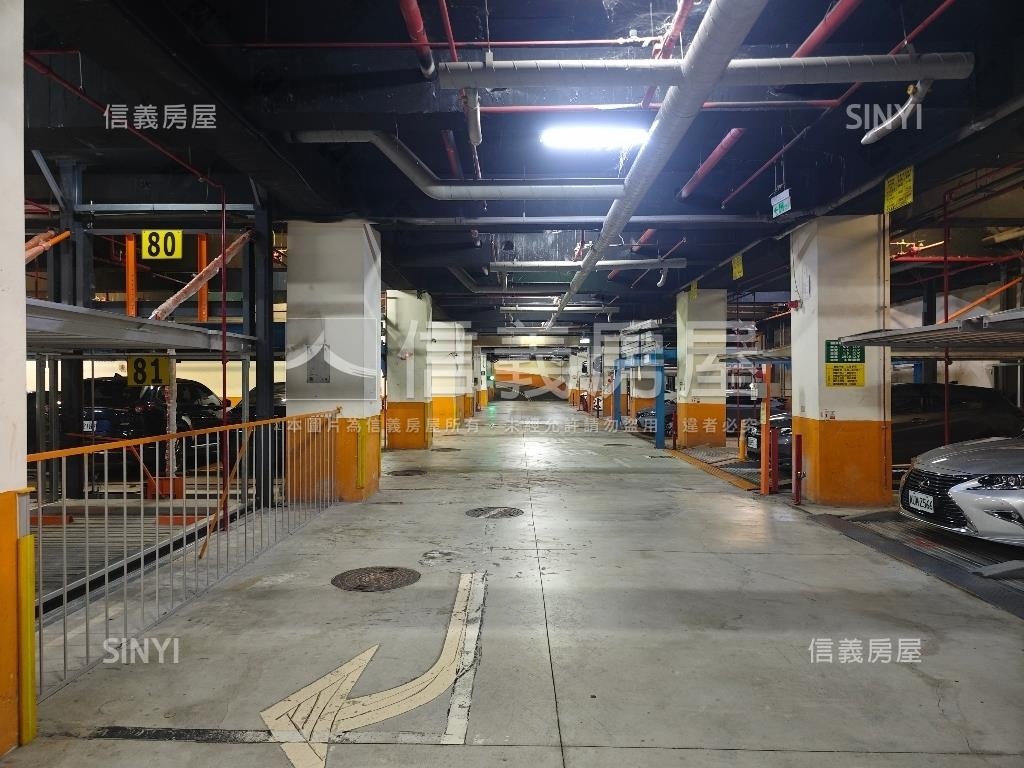 信義計畫挑高時代房屋室內格局與周邊環境