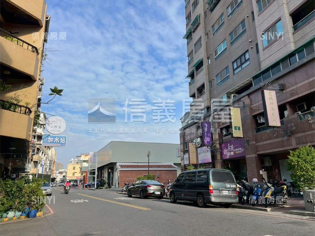 崇善十一街邊間透天房屋室內格局與周邊環境