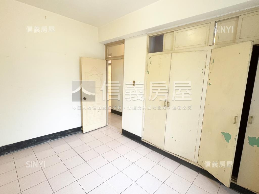 新＞近七張捷運公寓房屋室內格局與周邊環境