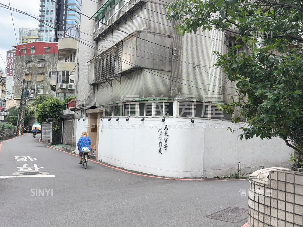 新＞近七張捷運公寓房屋室內格局與周邊環境