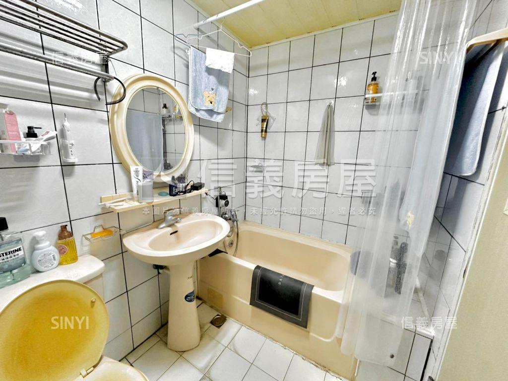 近仁雄成低總透天房屋室內格局與周邊環境