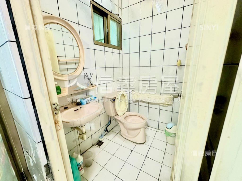 近仁雄成低總透天房屋室內格局與周邊環境
