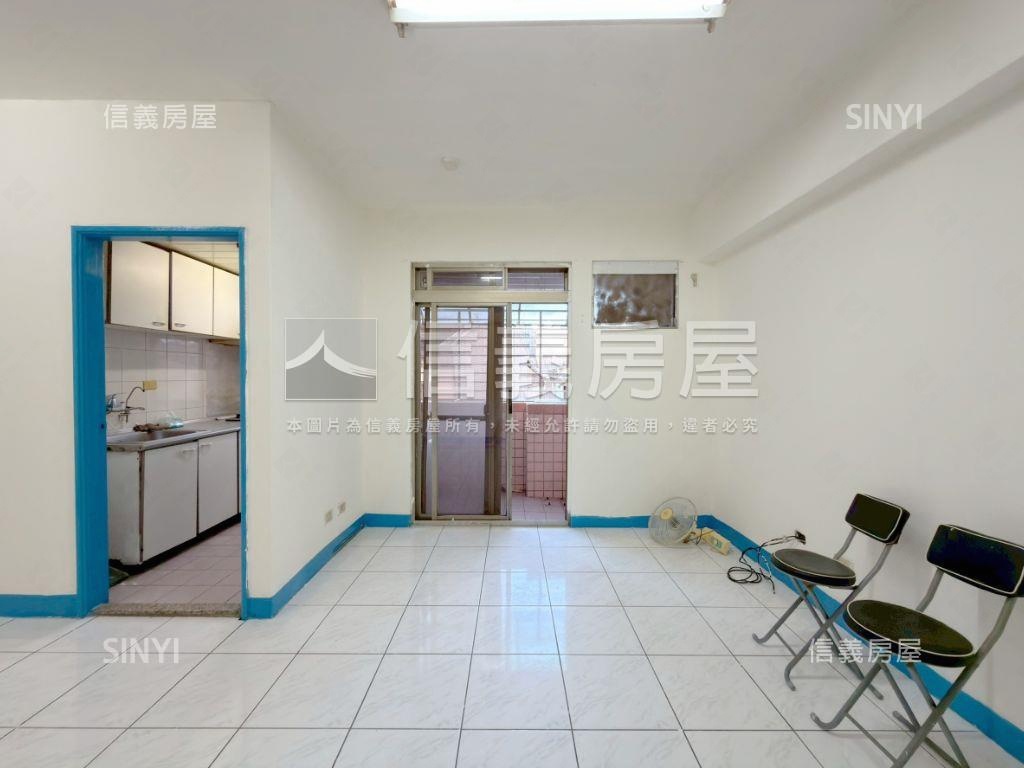 靜園稀有邊間方正兩房車位房屋室內格局與周邊環境