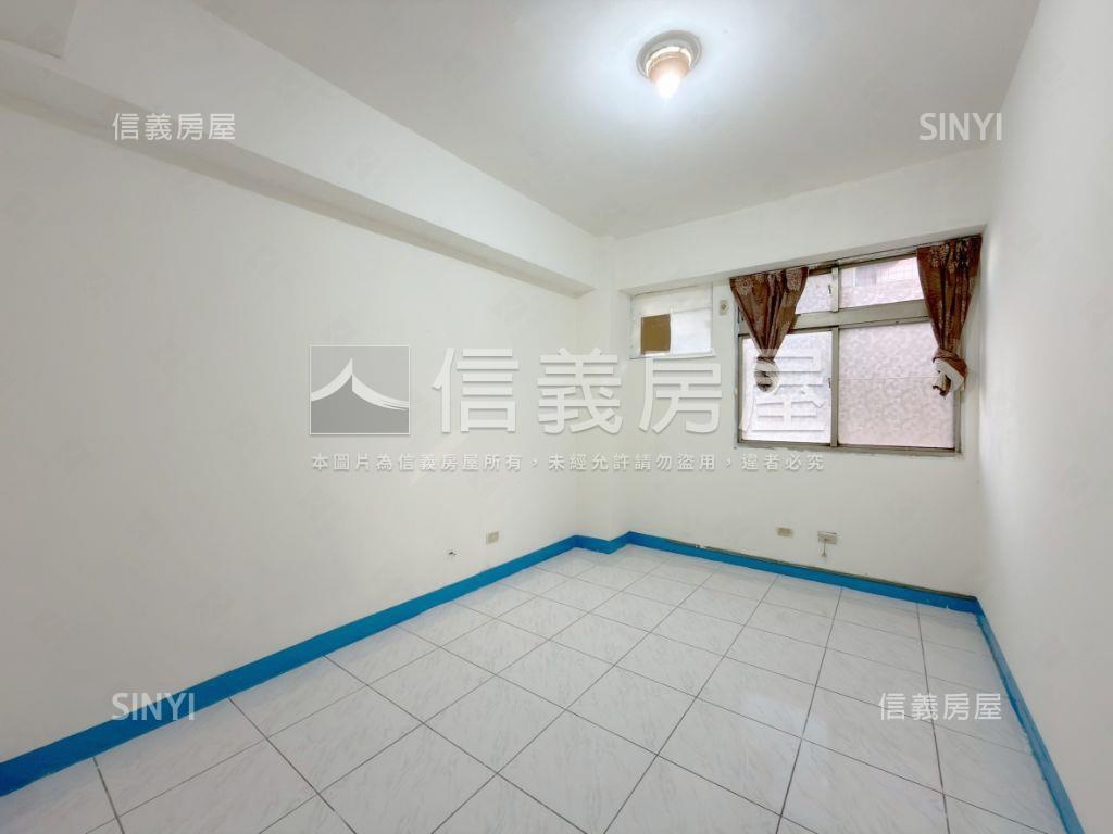靜園稀有邊間方正兩房車位房屋室內格局與周邊環境