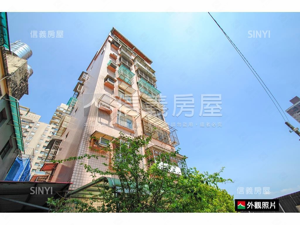 靜園稀有邊間方正兩房車位房屋室內格局與周邊環境