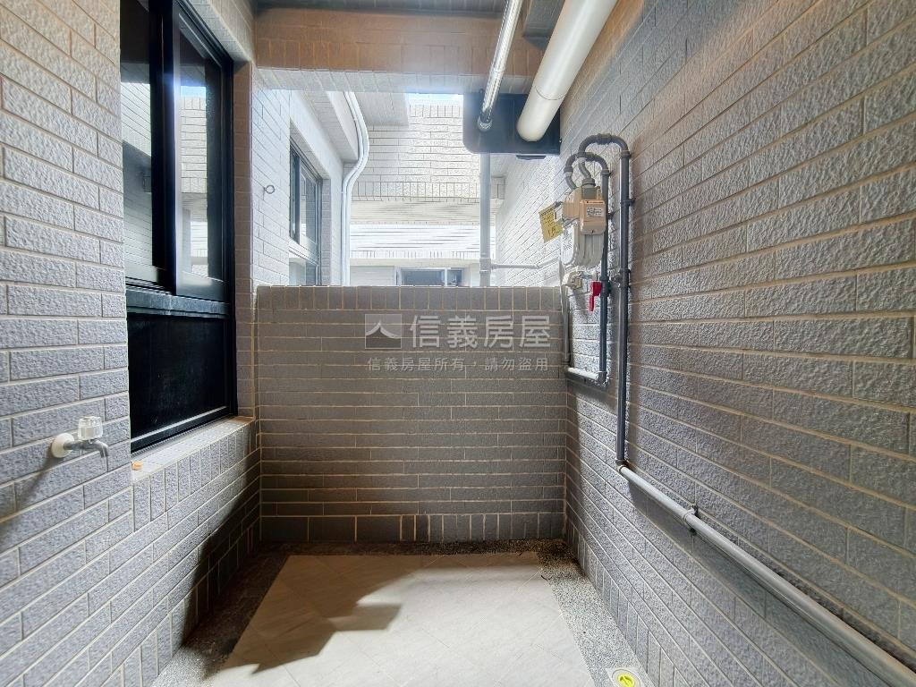 崑庭高樓景觀大空間美邸房屋室內格局與周邊環境