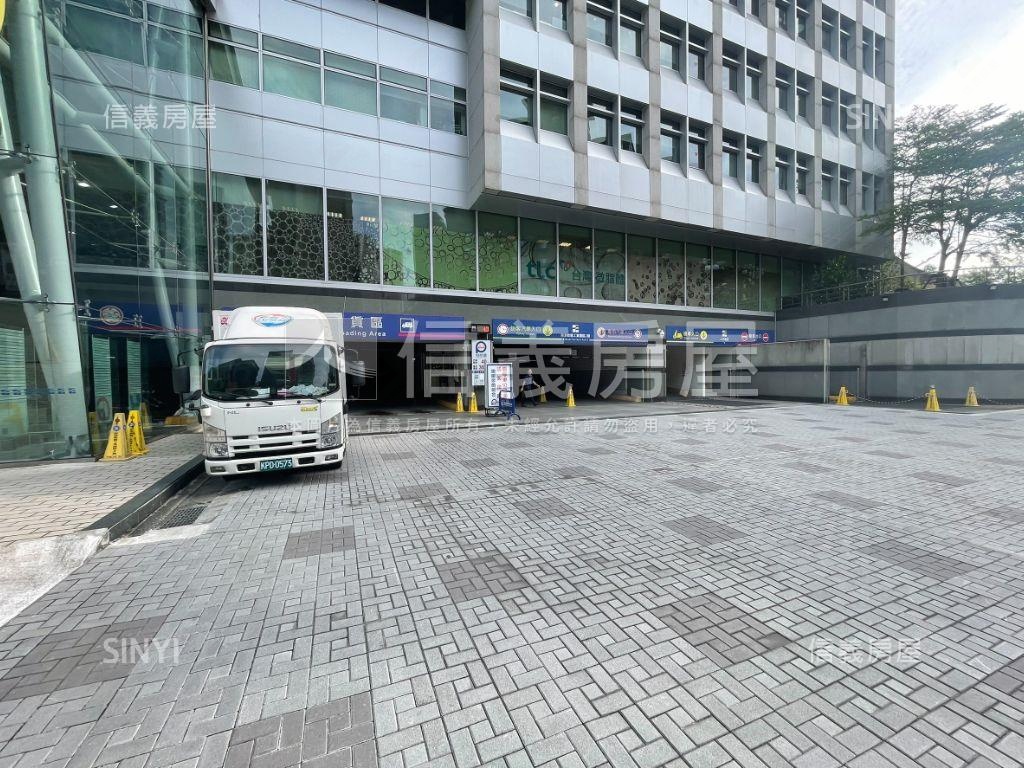 南港ＡＩ研發總部房屋室內格局與周邊環境