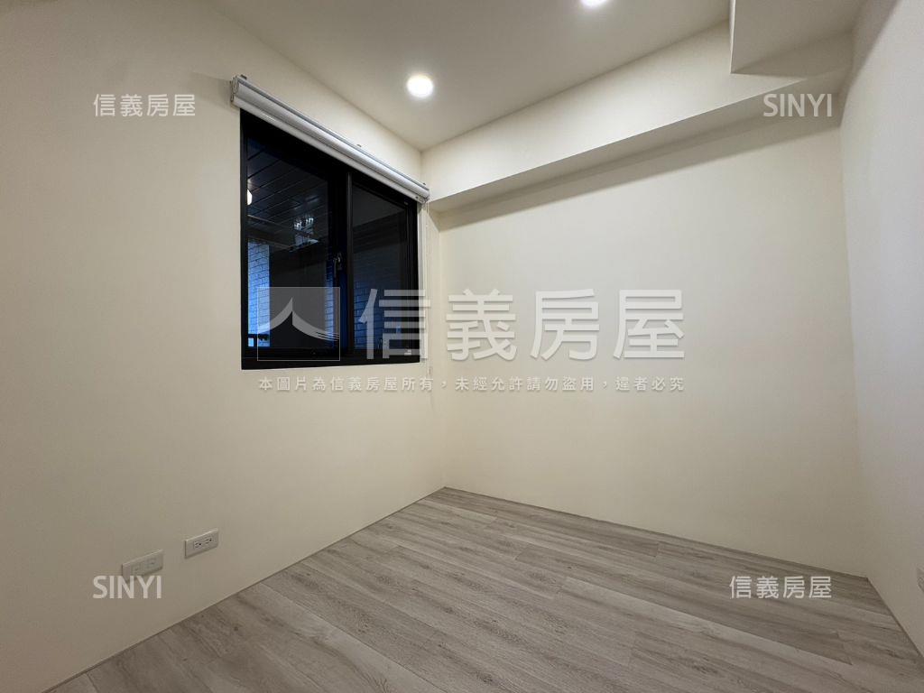 上東城Ｄ棟景觀３房平車房屋室內格局與周邊環境