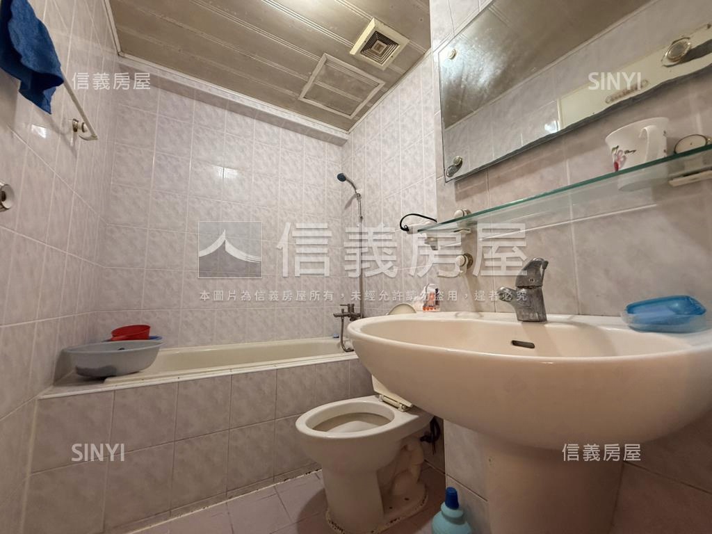 荷蘭澄園兩房平車房屋室內格局與周邊環境