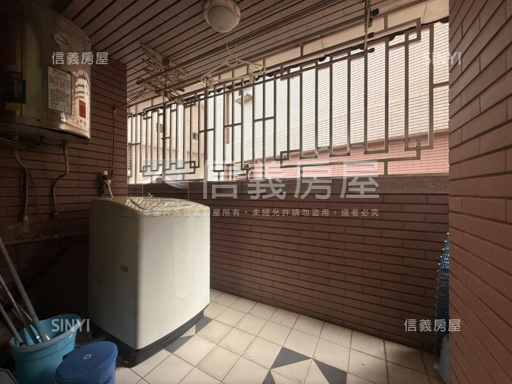 荷蘭澄園兩房平車房屋室內格局與周邊環境