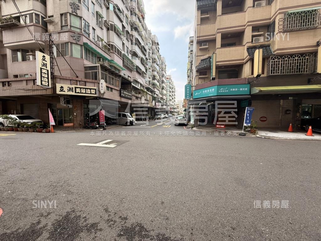 荷蘭澄園兩房平車房屋室內格局與周邊環境