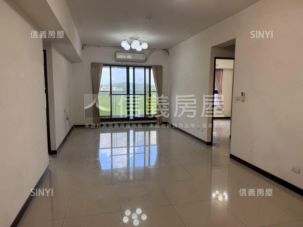 心中的日月綠意三房車位房屋室內格局與周邊環境