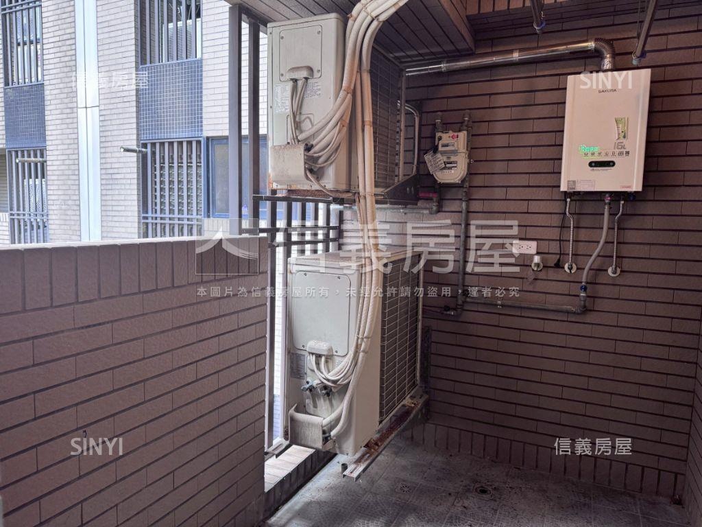 心中的日月綠意三房車位房屋室內格局與周邊環境