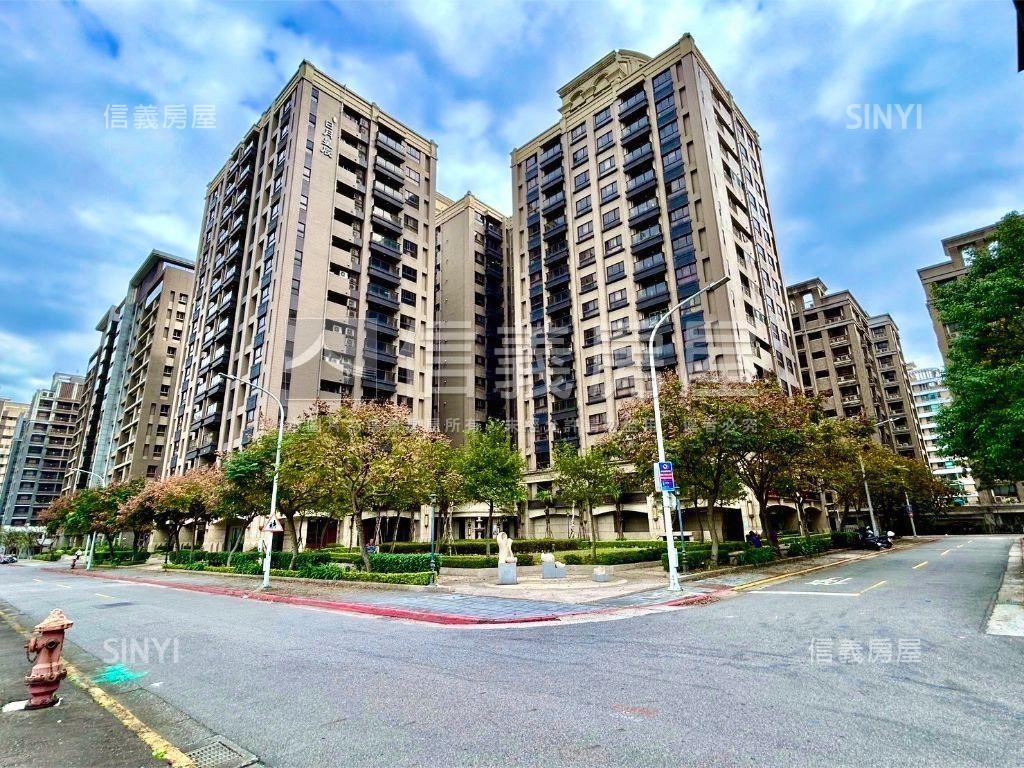 心中的日月綠意三房車位房屋室內格局與周邊環境