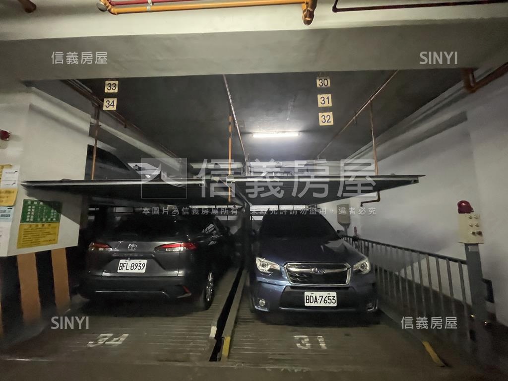 巨蛋新市民·平移車位房屋室內格局與周邊環境