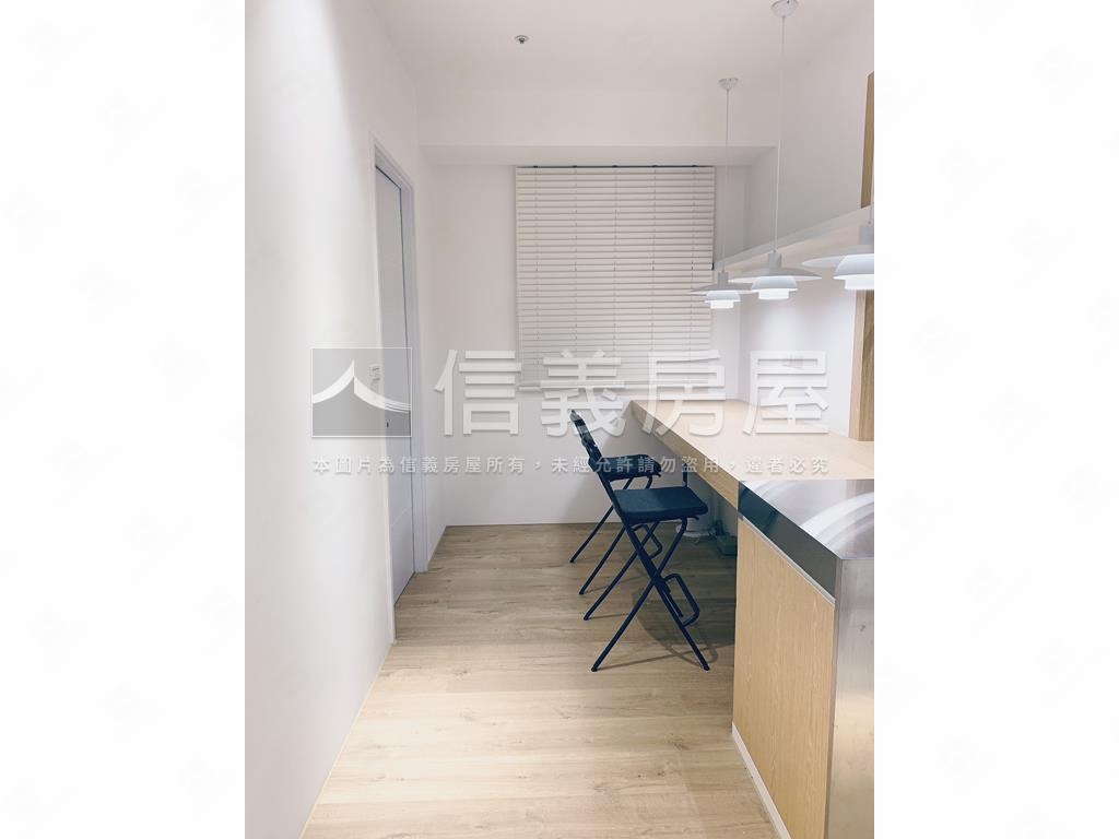 麗寶微風大兩房車位房屋室內格局與周邊環境