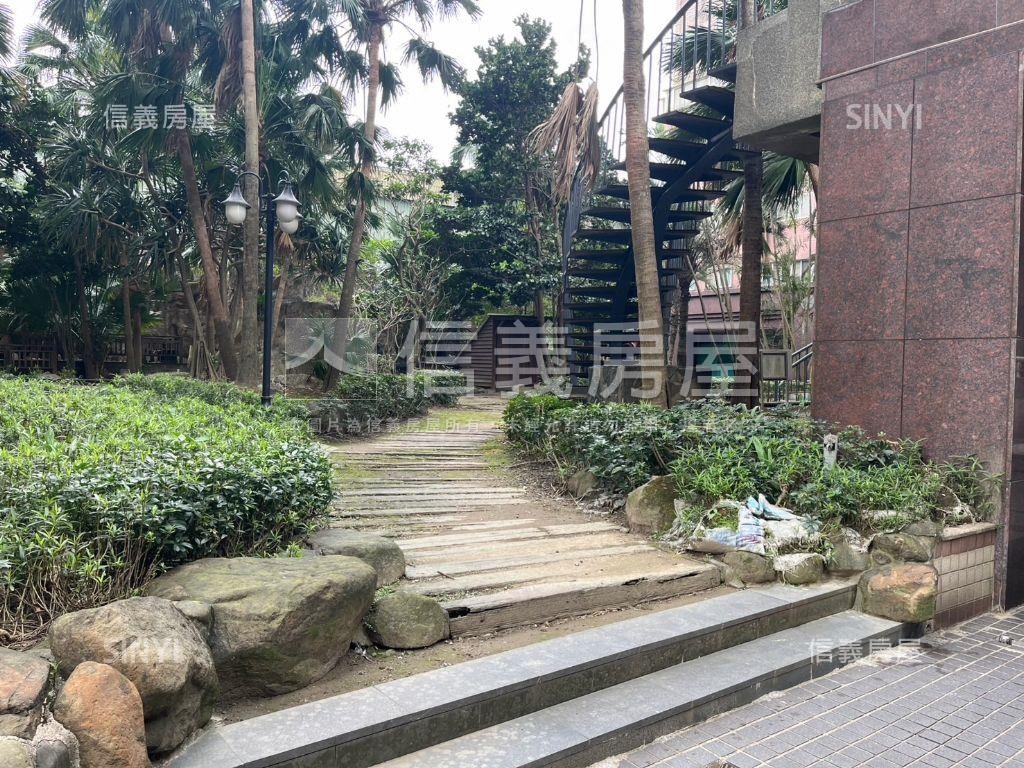低總價摩天鎮三房房屋室內格局與周邊環境