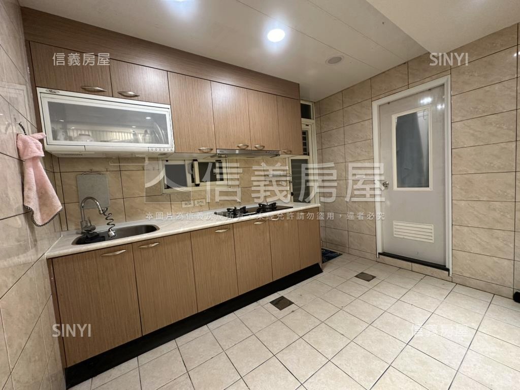 基隆海景公寓房屋室內格局與周邊環境