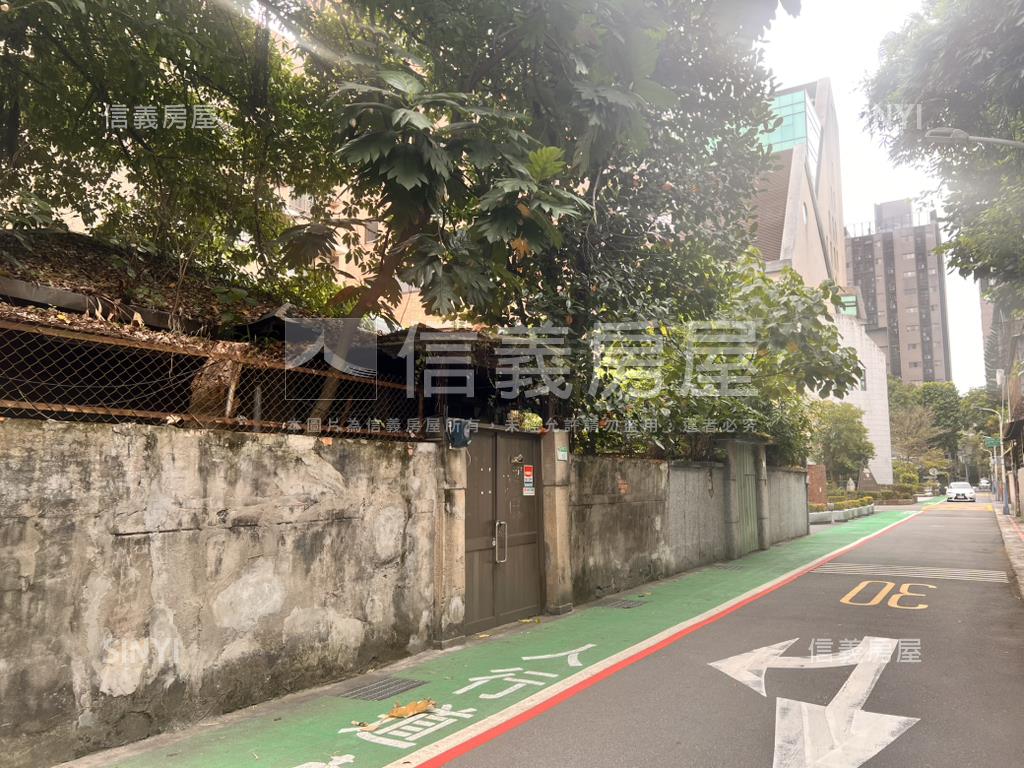 青田森林房屋室內格局與周邊環境