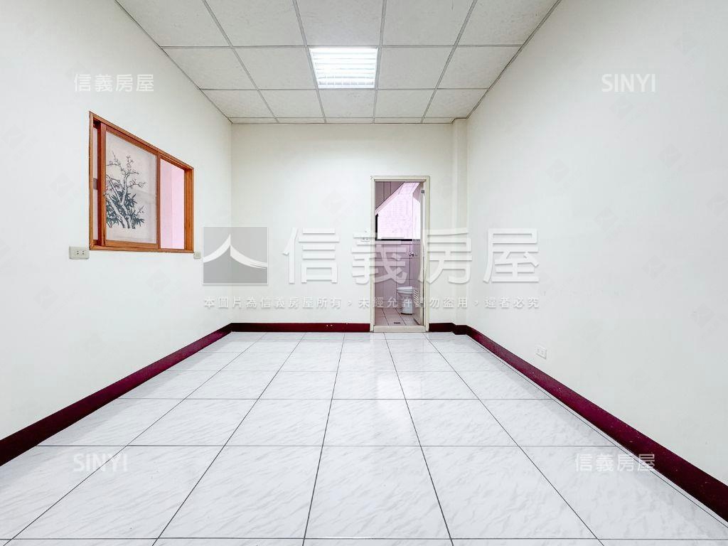 松竹商圈臨路透天房屋室內格局與周邊環境