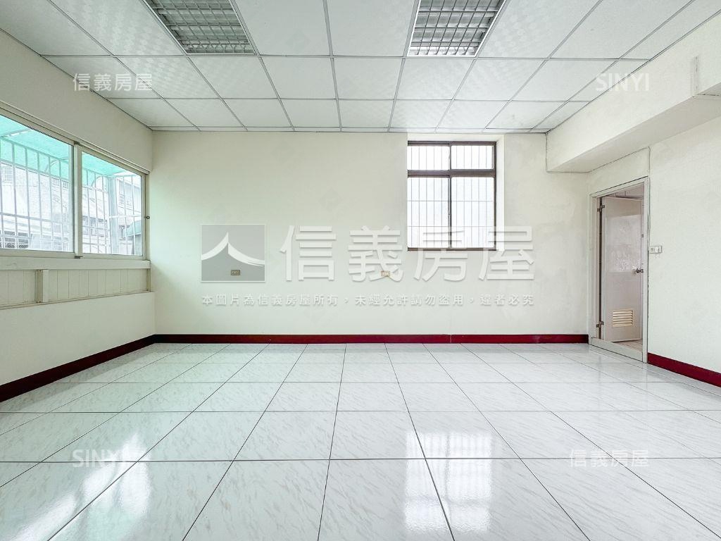 松竹商圈臨路透天房屋室內格局與周邊環境