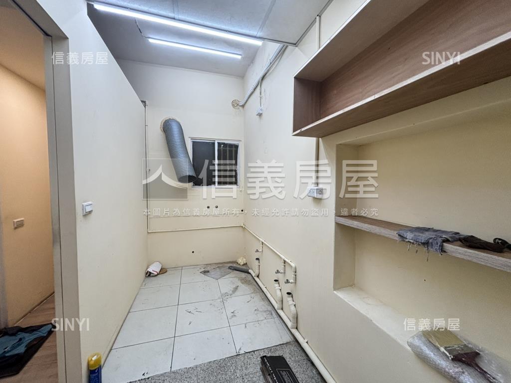 正三和路四段一樓房屋室內格局與周邊環境