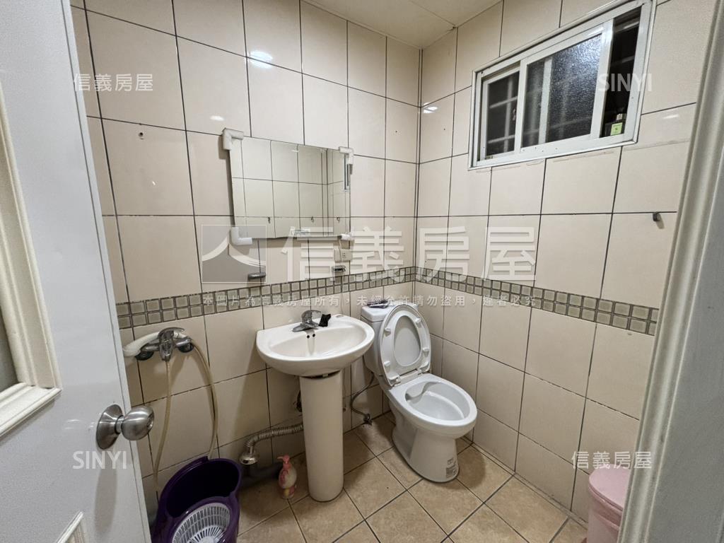 正三和路四段一樓房屋室內格局與周邊環境