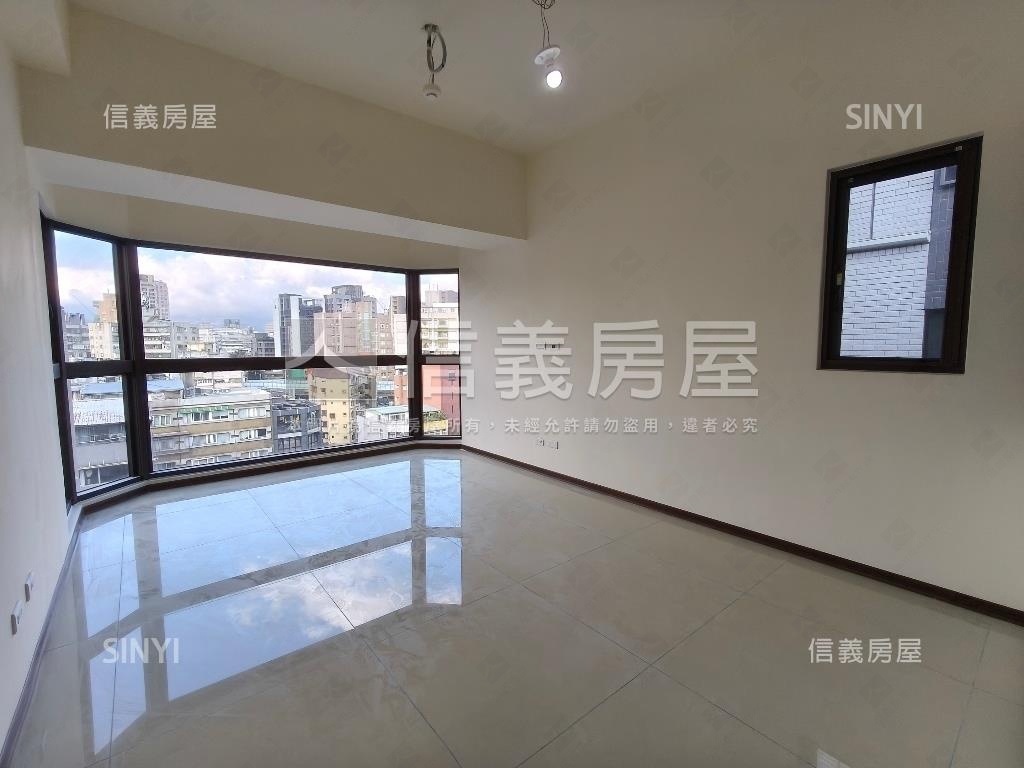 長安琚高樓四房車位美宅房屋室內格局與周邊環境