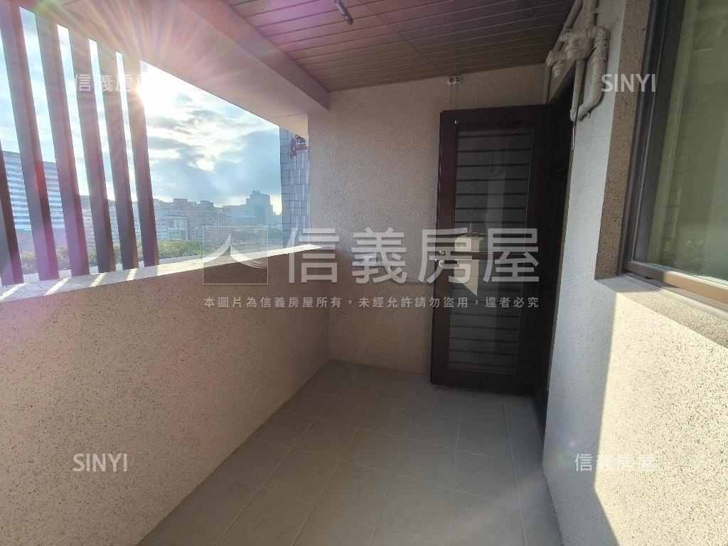 長安琚高樓四房車位美宅房屋室內格局與周邊環境