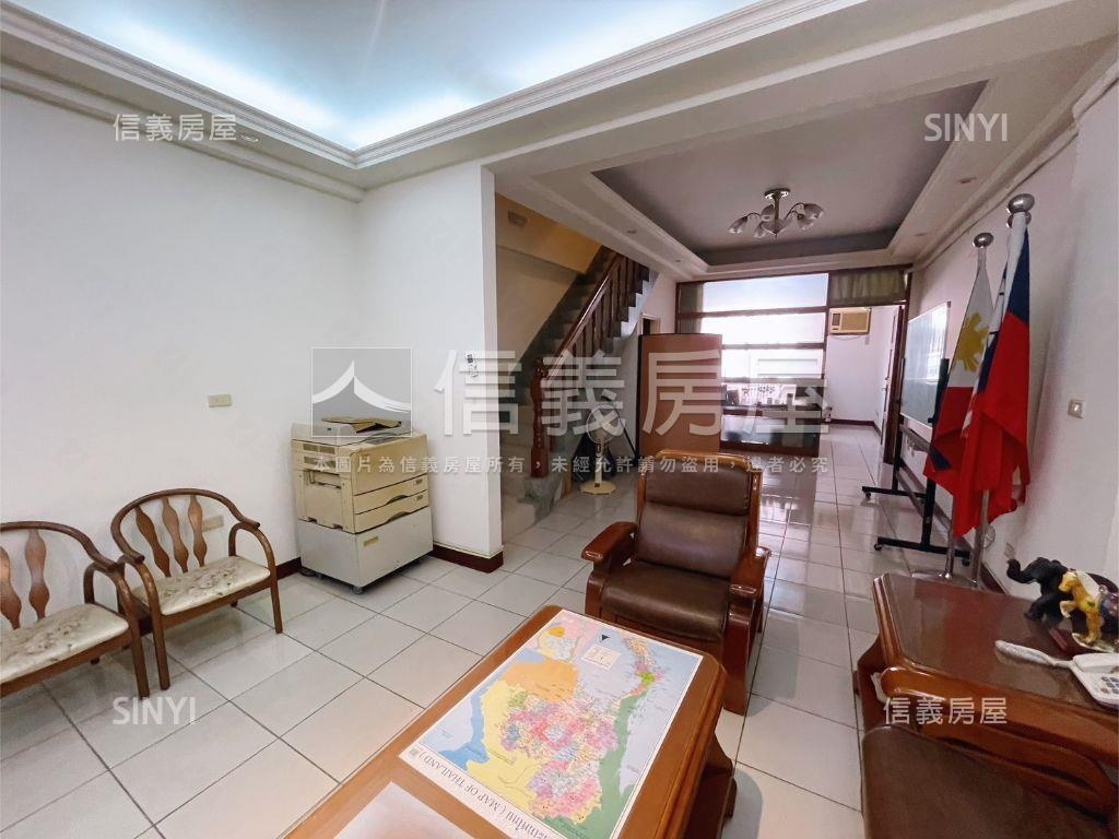 南區穩定收租透店房屋室內格局與周邊環境