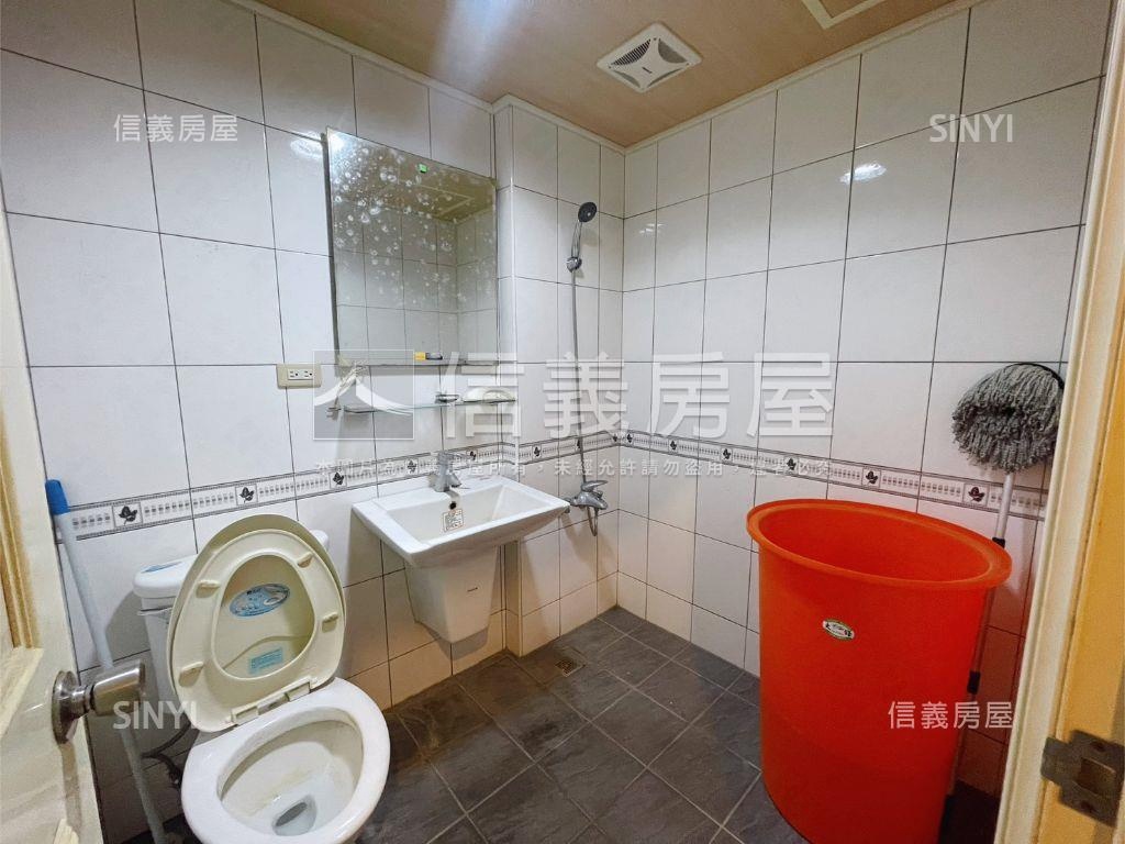 南區穩定收租透店房屋室內格局與周邊環境