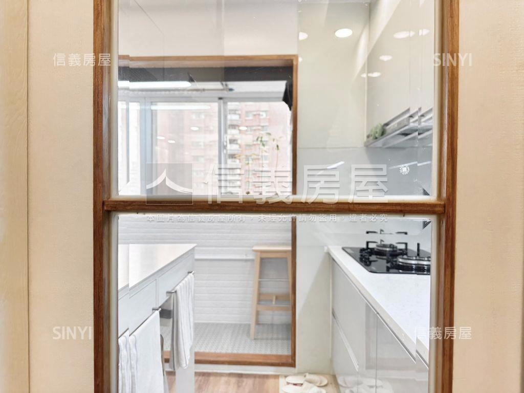 漢神巨蛋˙質感２＋１美邸房屋室內格局與周邊環境