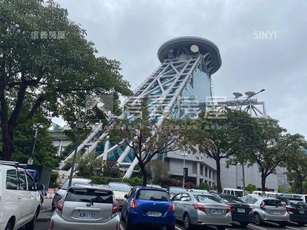 大巨蛋璀璨金店面房屋室內格局與周邊環境