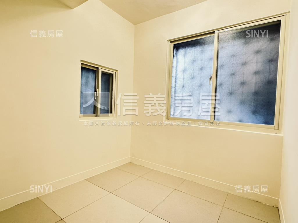 捷運菜寮公寓三樓房屋室內格局與周邊環境