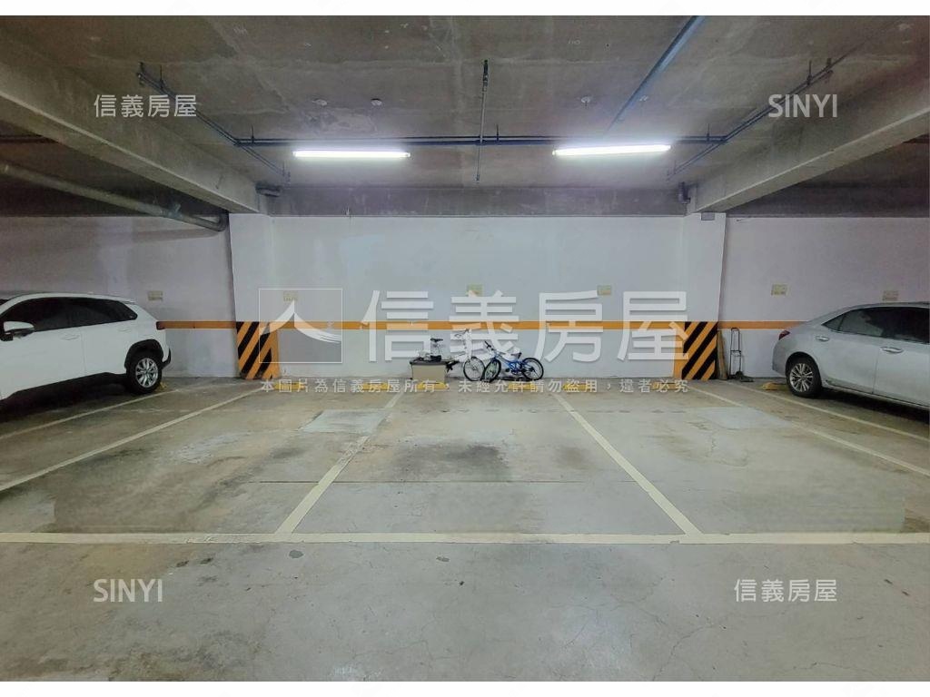 公園路菁英賞高樓四房房屋室內格局與周邊環境