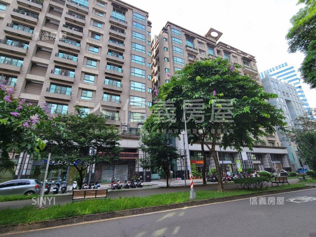 公園路菁英賞高樓四房房屋室內格局與周邊環境