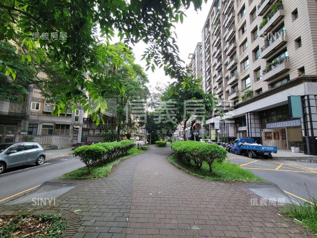 公園路菁英賞高樓四房房屋室內格局與周邊環境