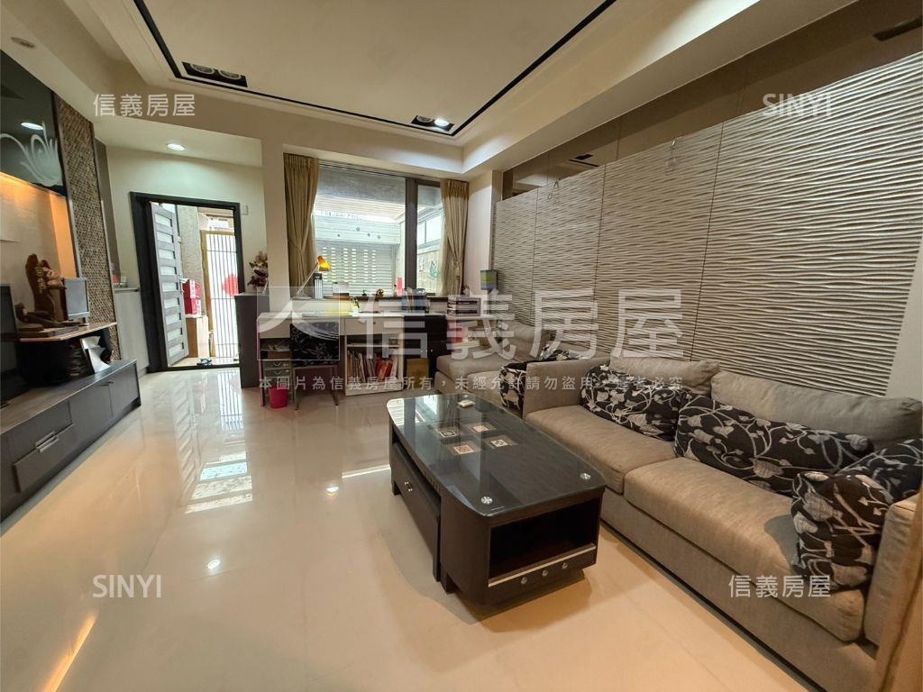 近新都生態公園●臨路美墅房屋室內格局與周邊環境