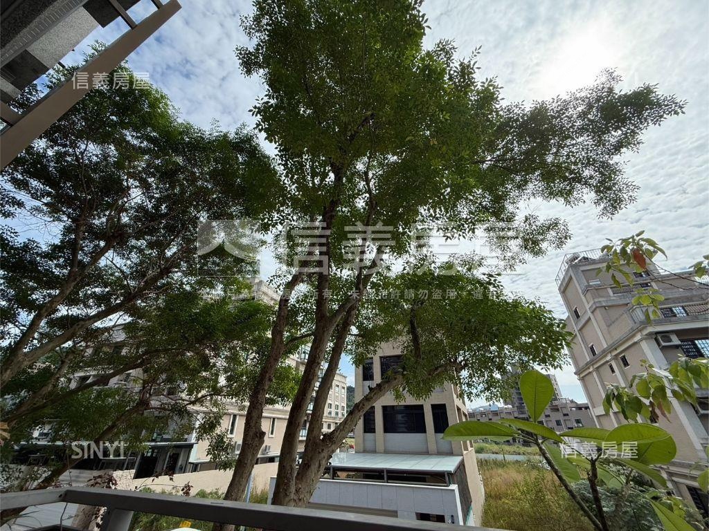 近新都生態公園●臨路美墅房屋室內格局與周邊環境