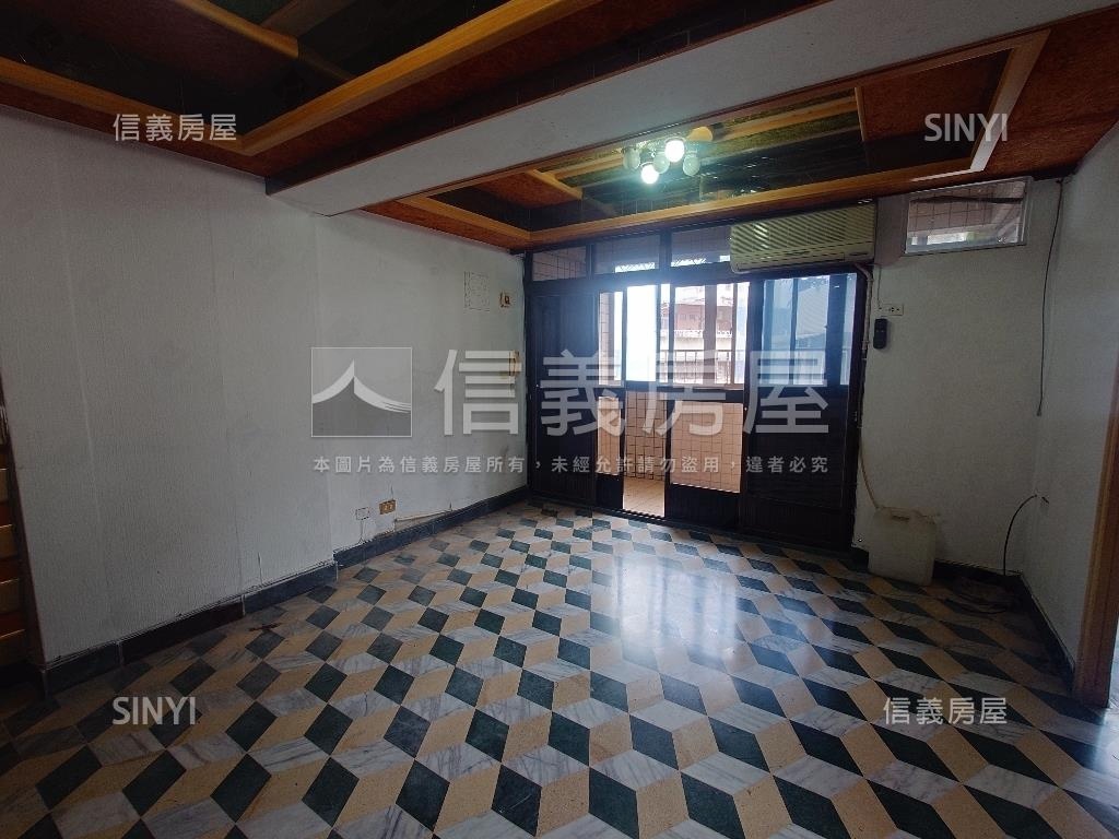 近七堵火車站雅寓房屋室內格局與周邊環境