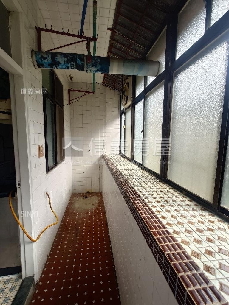 近七堵火車站雅寓房屋室內格局與周邊環境