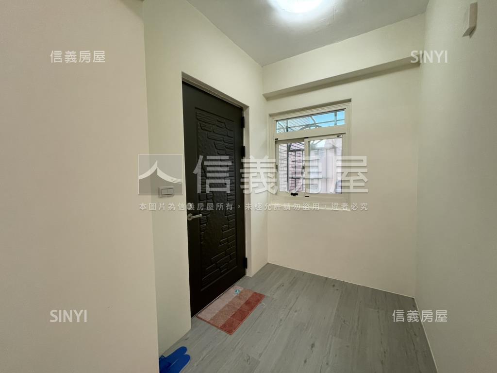 空三Ｃ區漂亮採光三房房屋室內格局與周邊環境