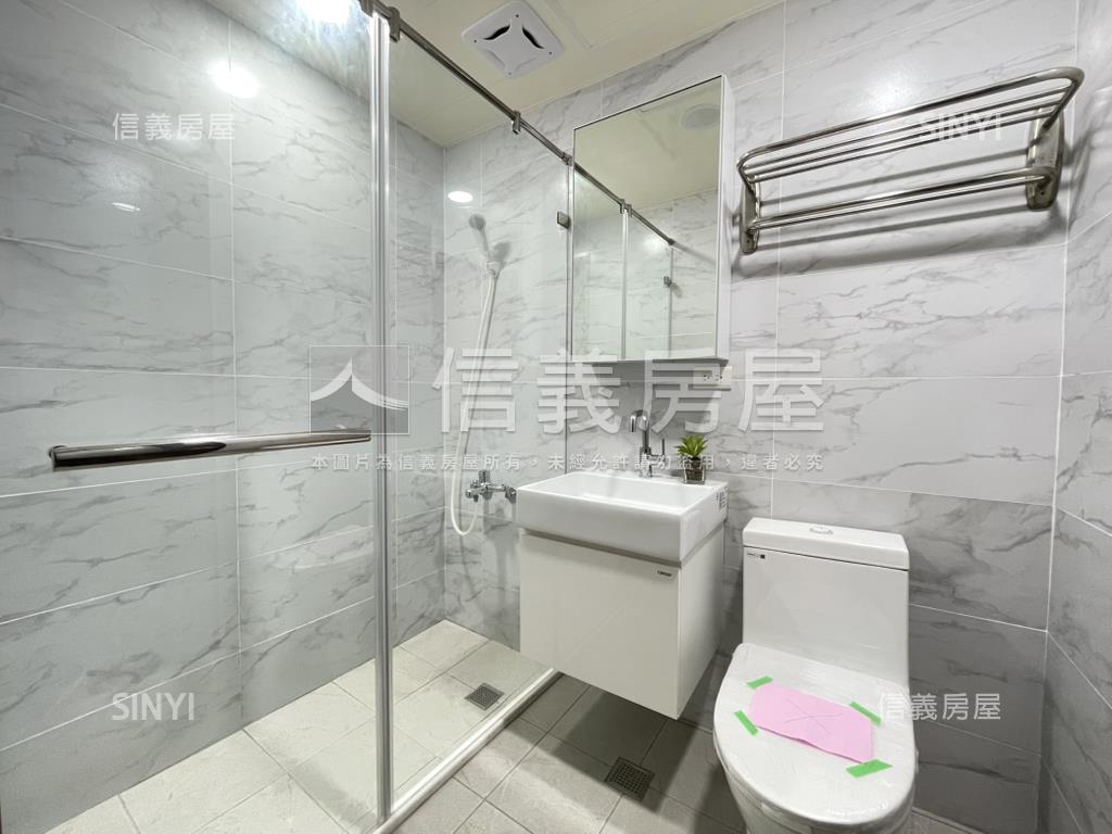 空三Ｃ區漂亮採光三房房屋室內格局與周邊環境