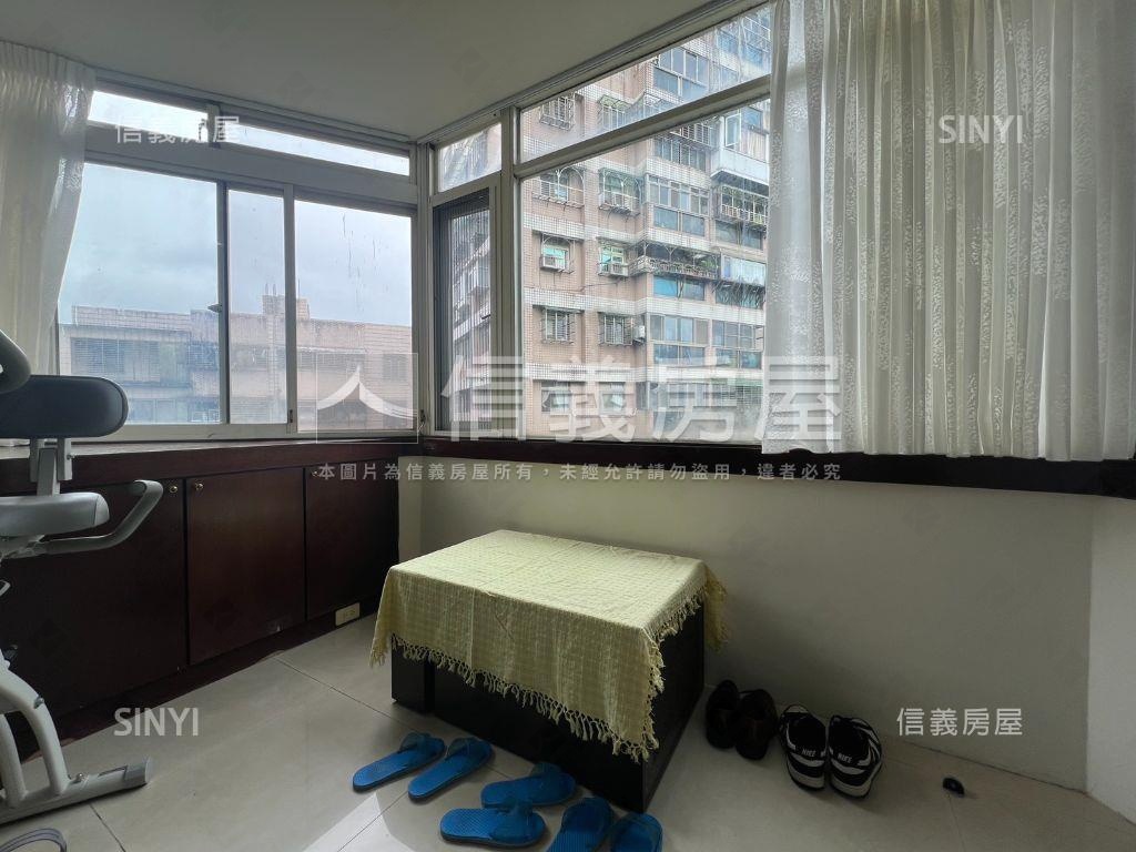 專任橫科路採光佳裝潢美寓房屋室內格局與周邊環境